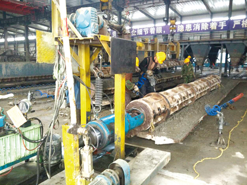 電桿生產(chǎn)設(shè)備7